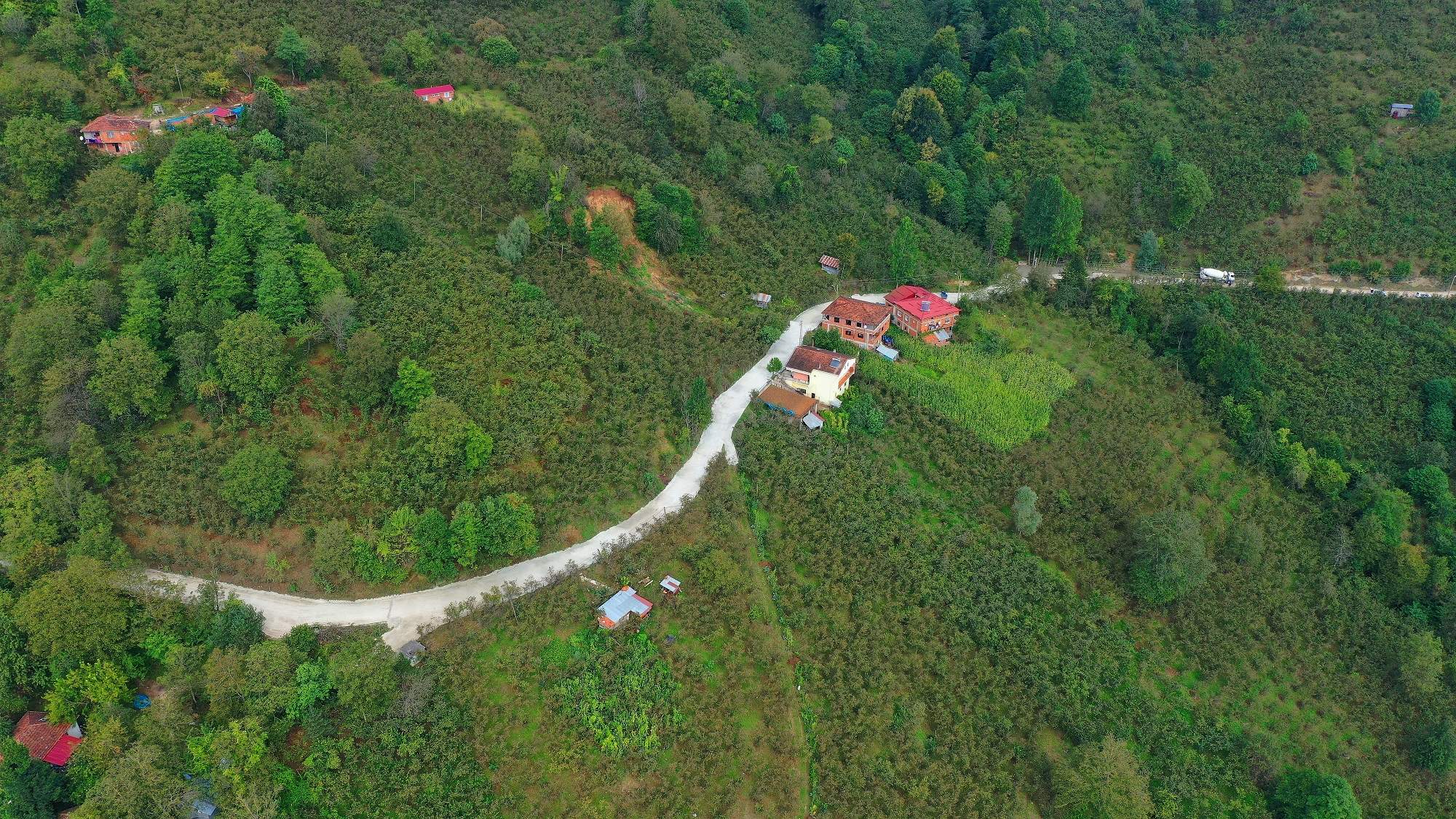 KUMRU’DA YOLLARIN KONFORU ARTIYOR